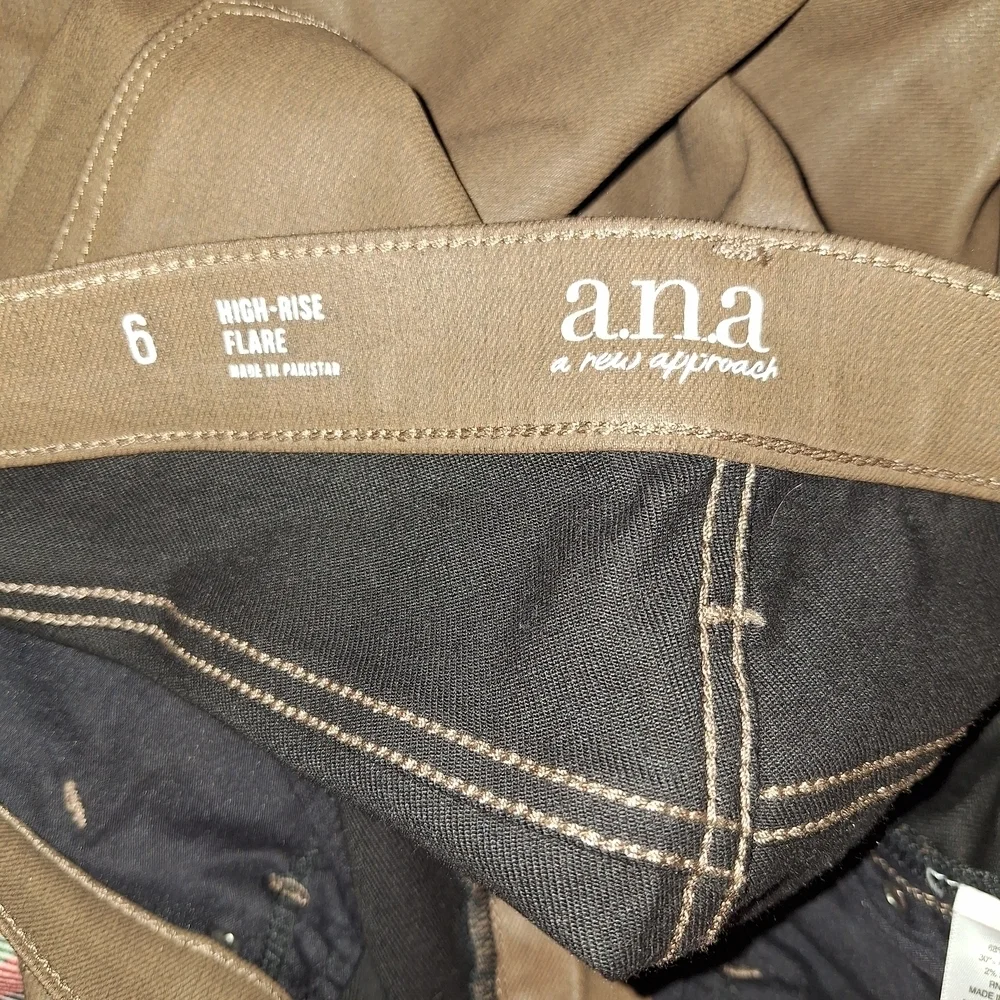 a.n.a High-Rise Flare Pants in Brown